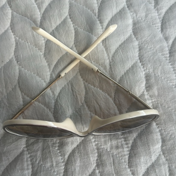 Gucci authentic sunglasses - Picture 7 of 10